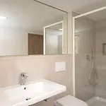 Zotlar House 3*