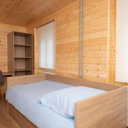 Zotlar House 3*
