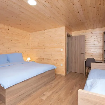 Zotlar House *